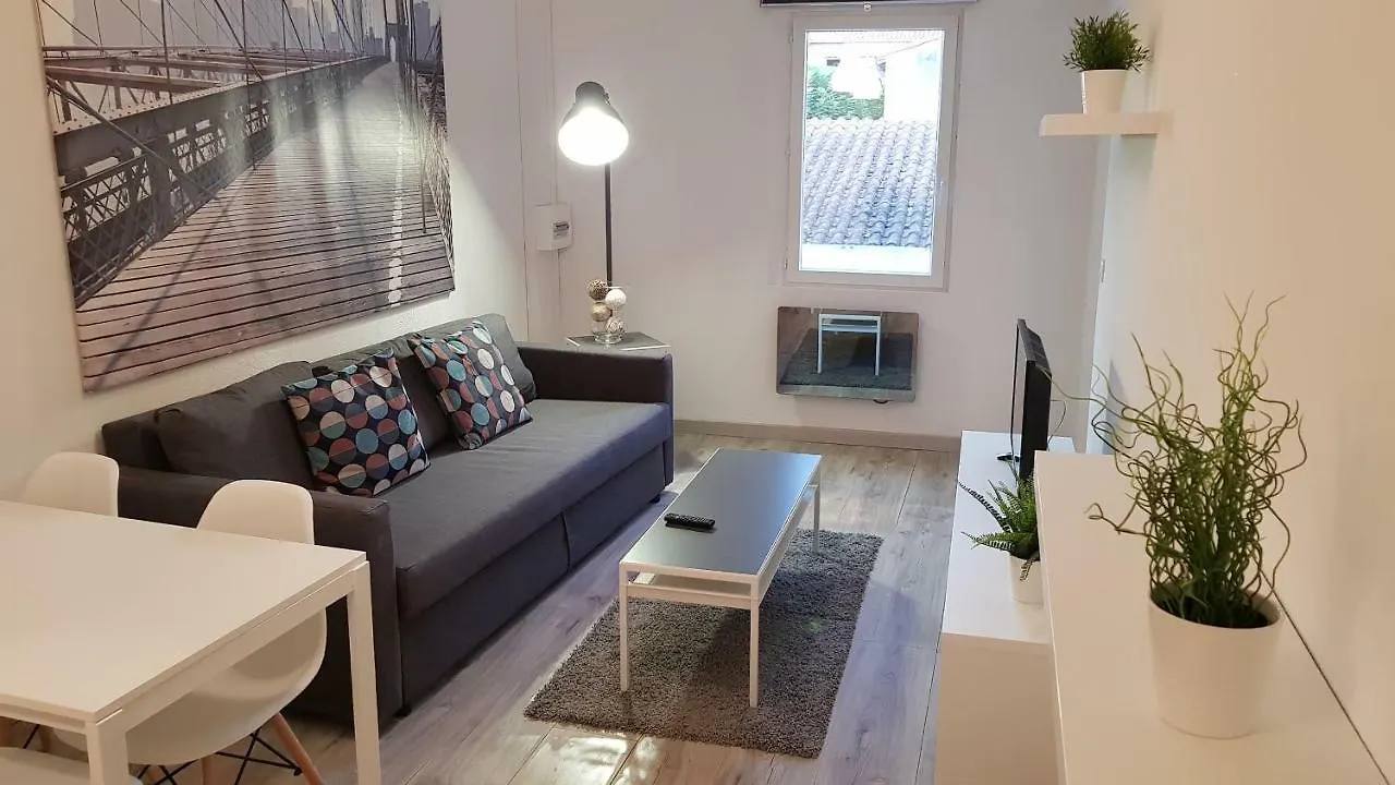 Appartement - Hyper Centre Au Calme Revel